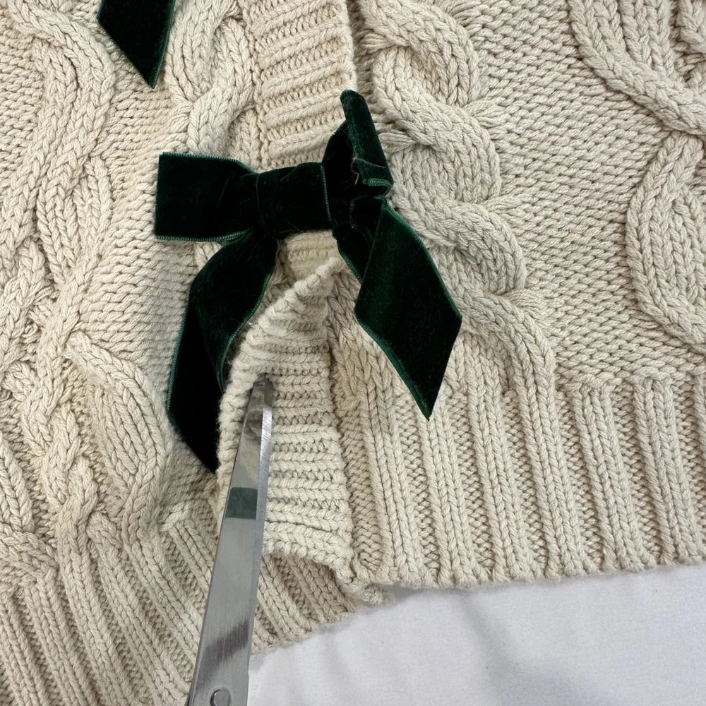 Shop The Mint Sweater Womens Large Cream Cable Knit Chunky Green Velvet Bows L